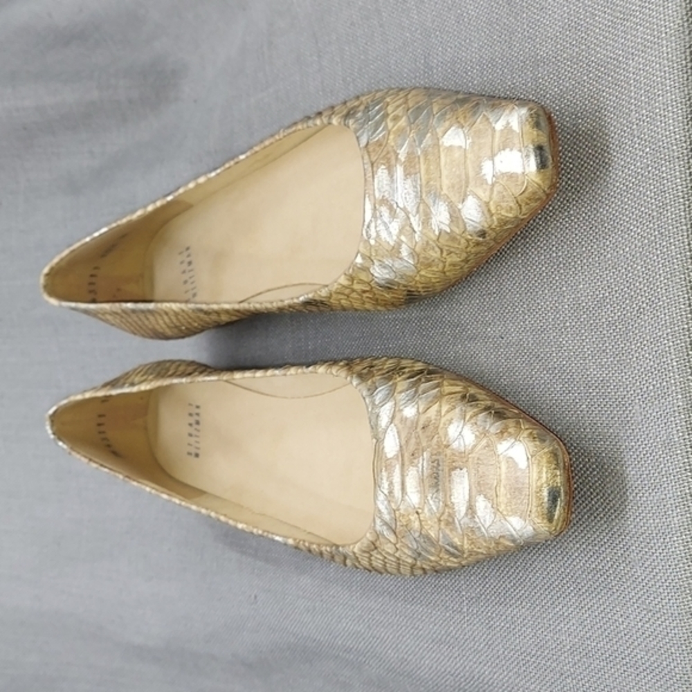 Stuart Weitzman Snake Skin Design Square Nose Poi… - image 2